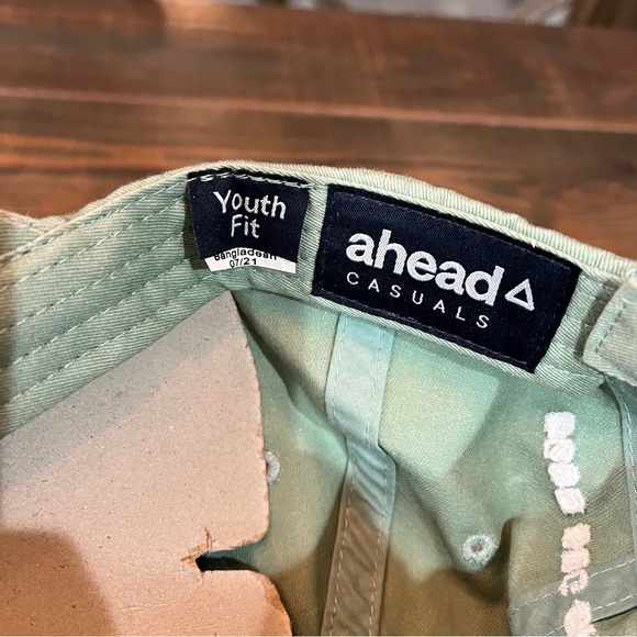 NWT Black Dog Youth Fit Mint Green Baseball Hat - Picture 8 of 8